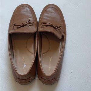 Stuart Weitzman Tan Leather Slip-On leather Loafers size 9B